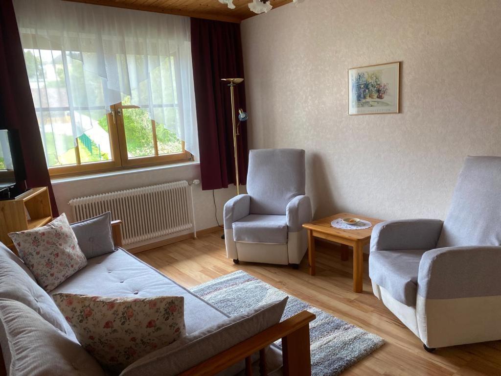 Haus Lindenhofer Lägenhet Emmersdorf an der Donau Rum bild